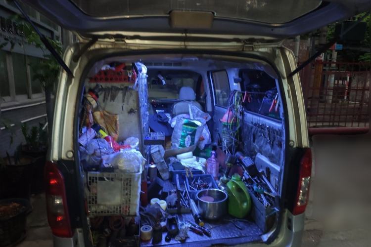 Used Wuling Rongguang V 2015 1.2L Standard Version Trunk