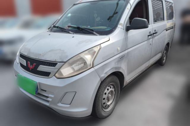 Used Wuling Rongguang V 2015 1.5L Base Version