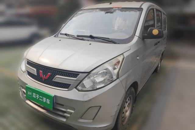 Used Wuling Rongguang V 2015 1.2L Practical Model