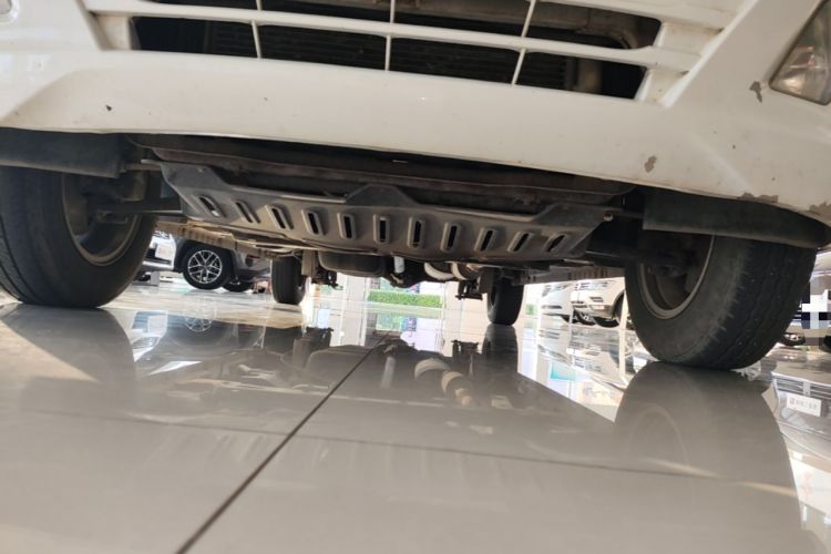 Used Wuling Rongguang V 2015 1.2L Standard Version Chassis Front