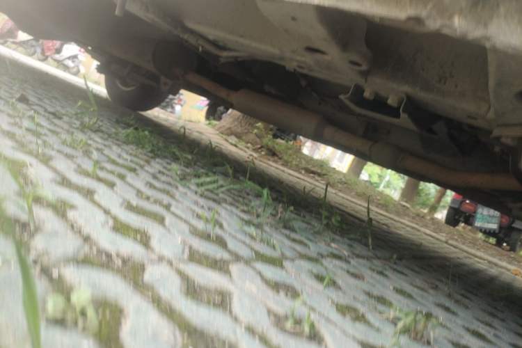 Used Wuling Rongguang V 2015 1.5L Practical Version Chassis Front Right