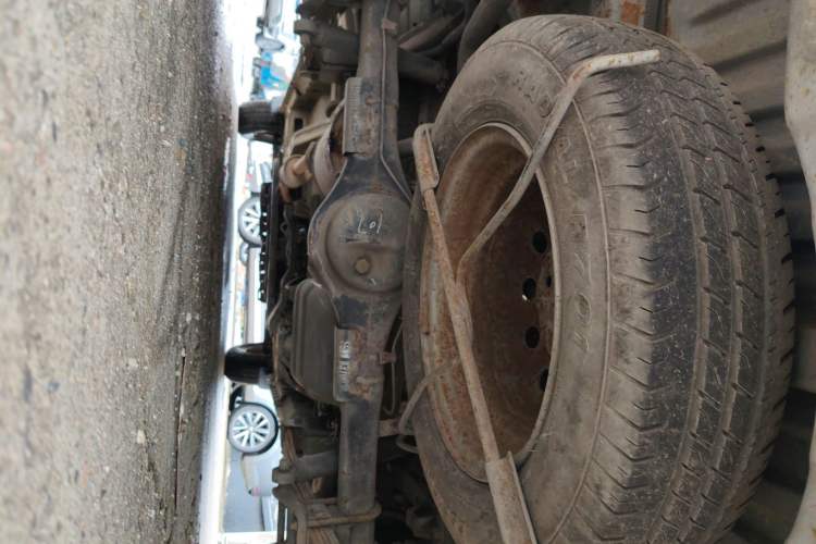 Used Wuling Rongguang V 2015 1.2L Standard Version Chassis Rear