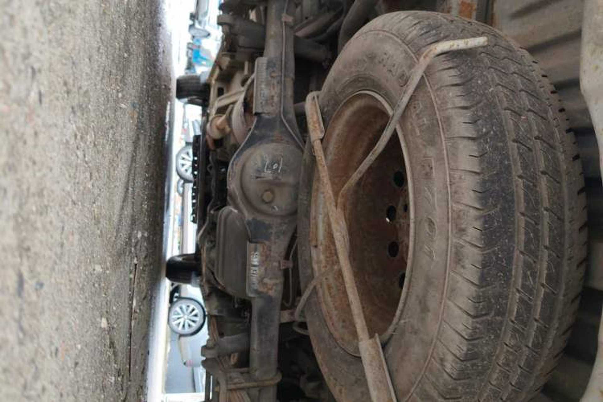 Used Wuling Rongguang V 2015 1.2L Standard Version Chassis Rear