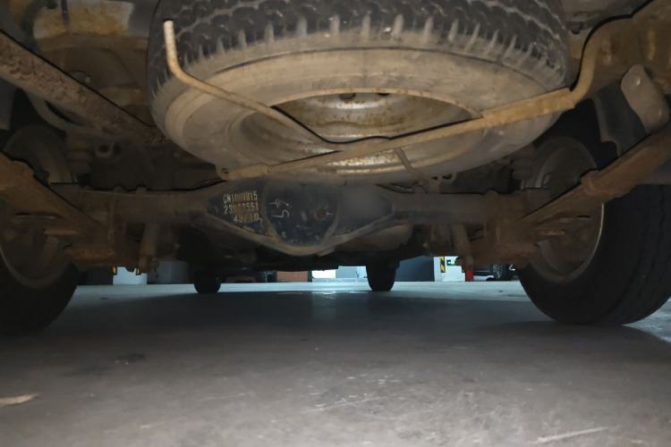 Used Wuling Rongguang V 2015 1.5L Standard Version Chassis Rear