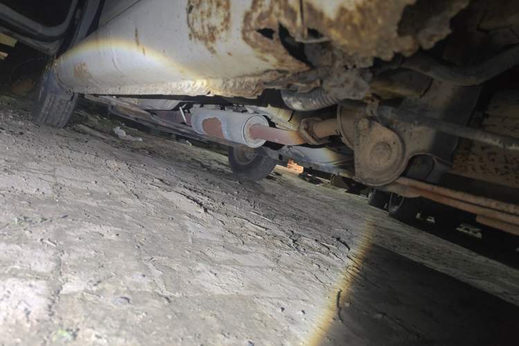 Used Wuling Rongguang V 2015 1.2L Standard Version Chassis Rear Left
