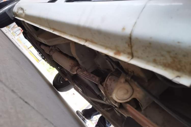 Used Wuling Rongguang V 2015 1.5L Base Version Chassis Rear Left