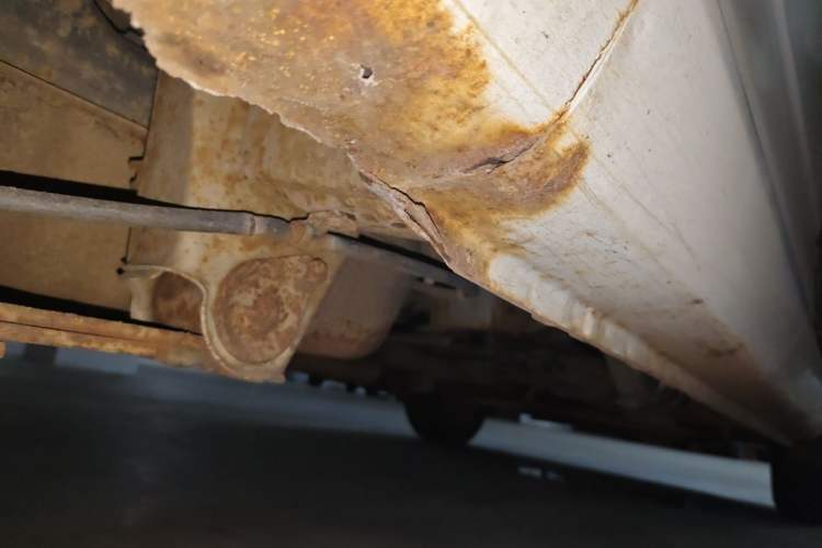 Used Wuling Rongguang V 2015 1.5L Standard Version Chassis Rear Left