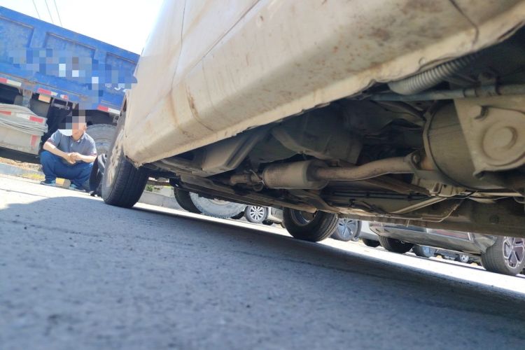 Used Wuling Rongguang V 2015 1.5L Base Version Chassis Rear Left
