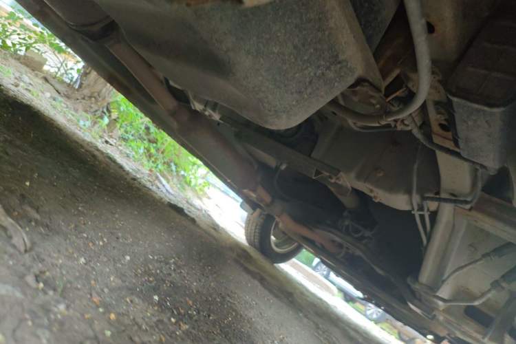 Used Wuling Rongguang V 2015 1.5L Standard Version Chassis Rear Right
