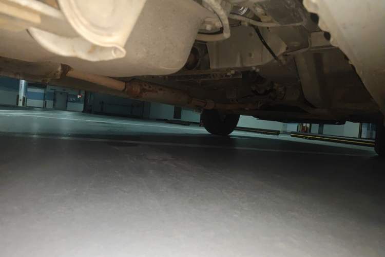 Used Wuling Rongguang V 2015 1.5L Practical Version Chassis Rear Right