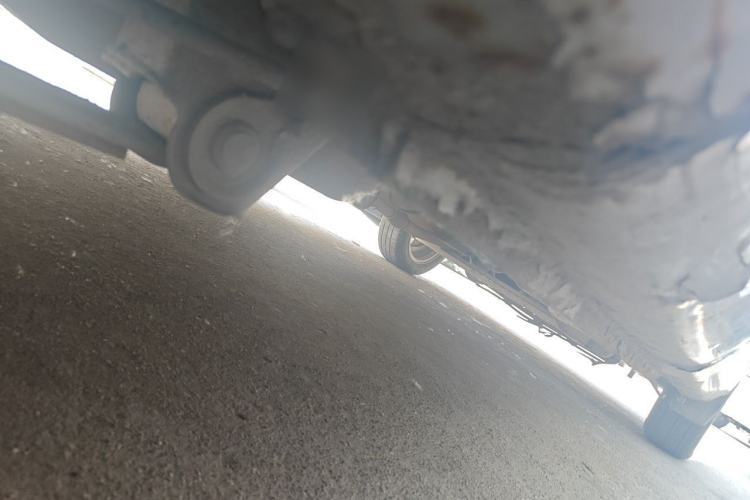Used Wuling Rongguang V 2015 1.2L Standard Version Chassis Rear Right