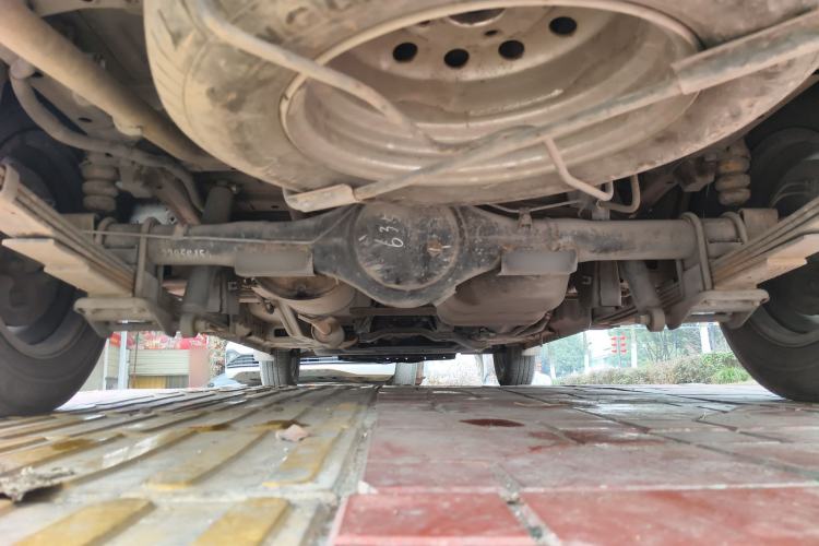 Used Wuling Rongguang V 2015 1.2L Standard Version Chassis Rear