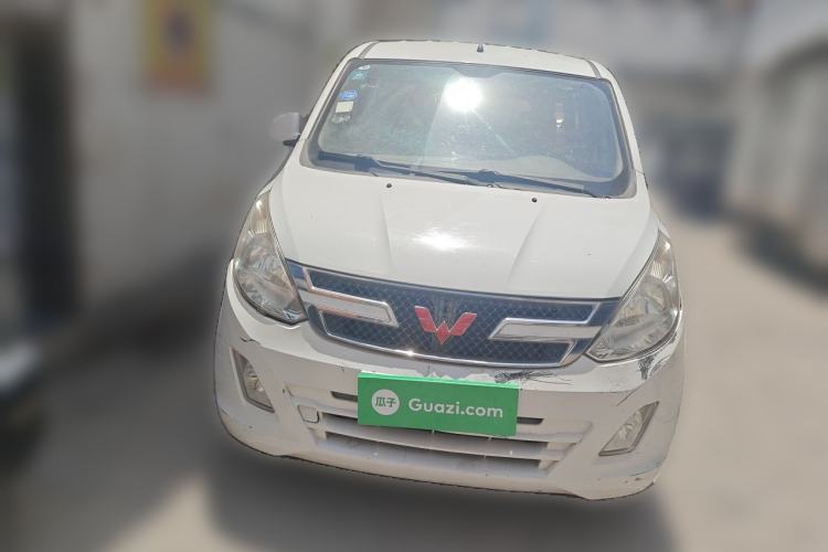 Used Wuling Rongguang V 2015 1.2L Standard Version Front