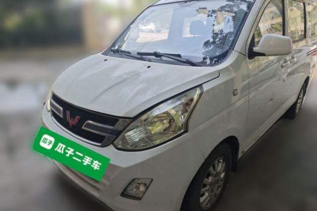 Used Wuling Rongguang V 2015 1.5L Standard Version
