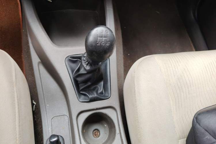 Used Wuling Rongguang V 2015 1.2L Standard Version Gear Lever