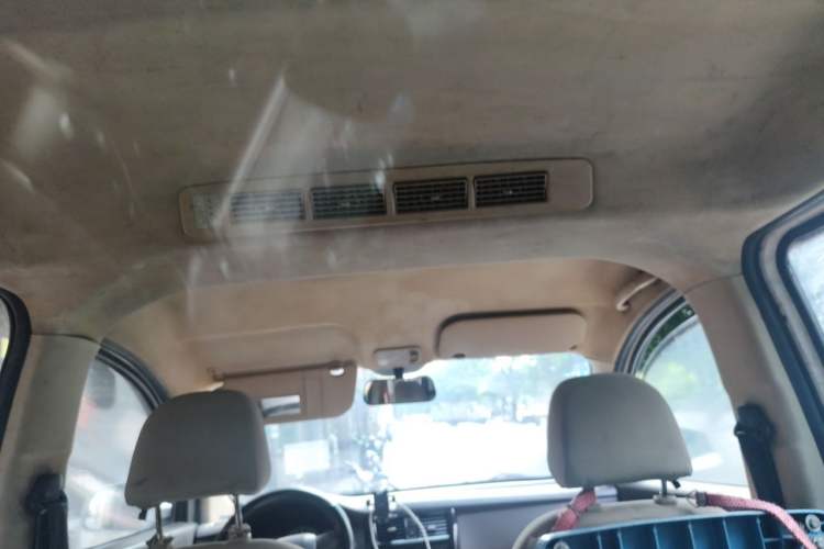 Used Wuling Rongguang V 2015 1.5L Standard Version Headliner