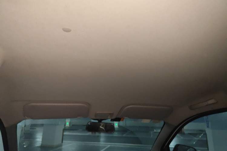 Used Wuling Rongguang V 2015 1.5L Practical Version Headliner