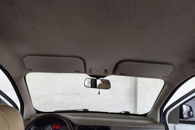 Used Wuling Rongguang V 2015 1.5L Practical Version Headliner