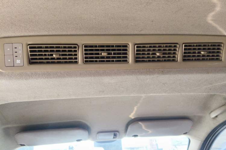 Used Wuling Rongguang V 2015 1.5L Standard Version Headliner