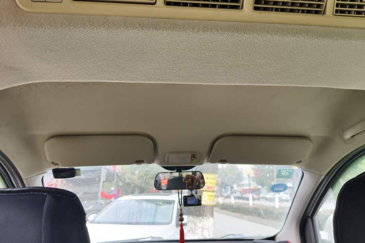Used Wuling Rongguang V 2015 1.2L Standard Version Headliner