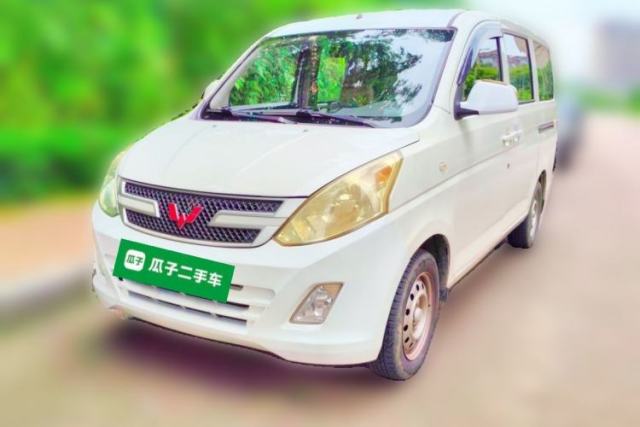 Used Wuling Rongguang V 2015 1.2L Practical Model