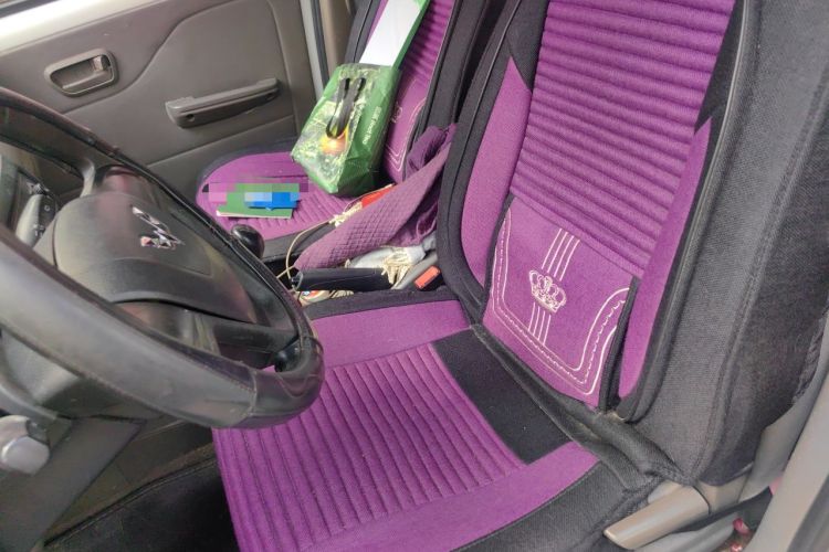 Used Wuling Rongguang V 2015 1.2L Practical Model Left Front Seat