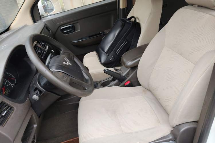 Used Wuling Rongguang V 2015 1.2L Standard Version Left Front Seat
