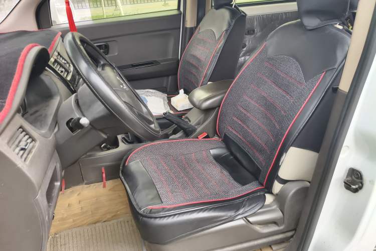 Used Wuling Rongguang V 2015 1.2L Standard Version Left Front Seat