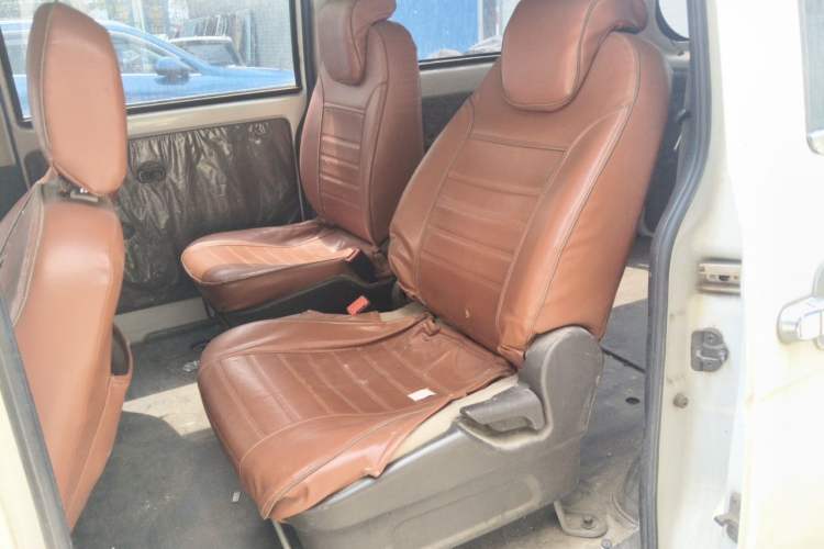Used Wuling Rongguang V 2015 1.5L Standard Version Left Rear Seat