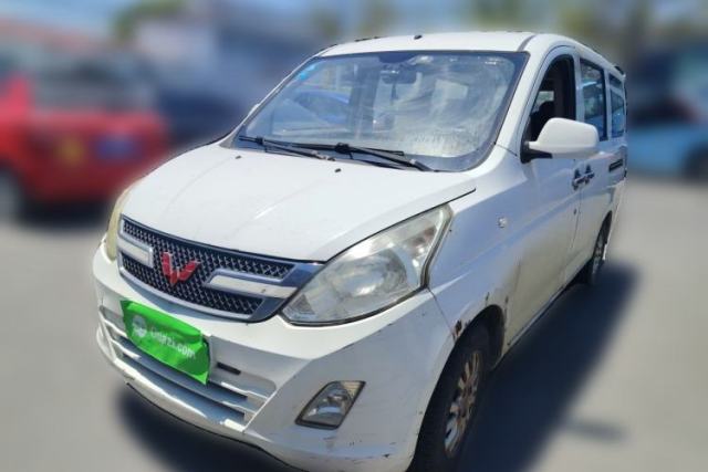 Used Wuling Rongguang V 2015 1.5L Base Version