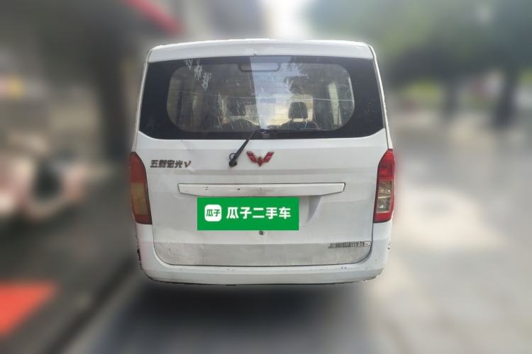 Used Wuling Rongguang V 2015 1.5L Standard Version Rear