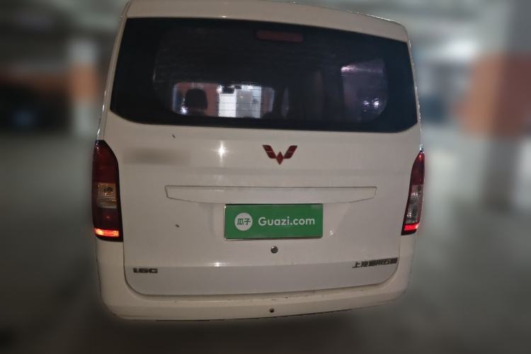 Used Wuling Rongguang V 2015 1.5L Standard Version Rear