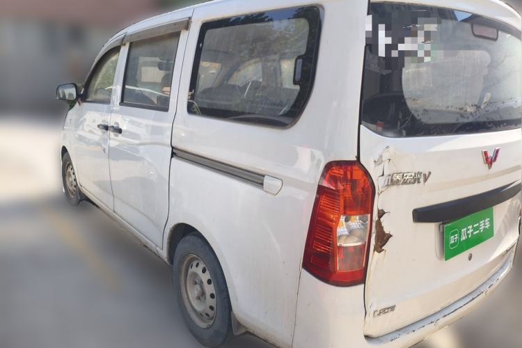 Used Wuling Rongguang V 2015 1.2L Practical Model Rear Left 45 Deg