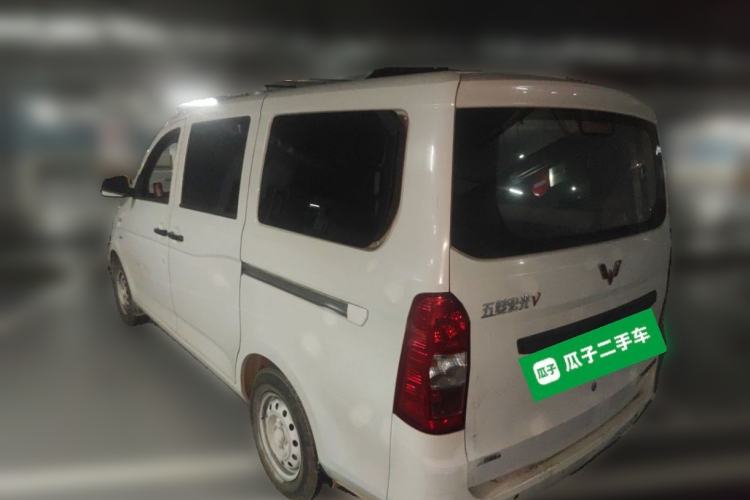 Used Wuling Rongguang V 2015 1.5L Practical Version Rear Left 45 Deg