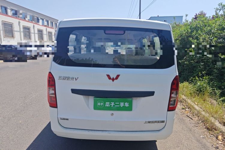 Used Wuling Rongguang V 2015 1.5L Practical Version Rear