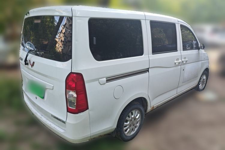 Used Wuling Rongguang V 2015 1.5L Standard Version Rear Right 45 Deg