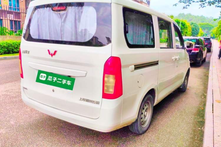 Used Wuling Rongguang V 2015 1.2L Practical Model Rear Right 45 Deg