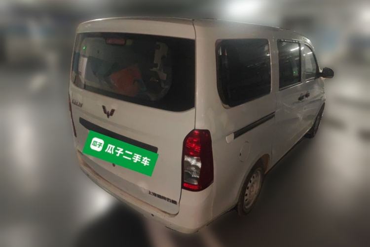 Used Wuling Rongguang V 2015 1.5L Practical Version Rear Right 45 Deg