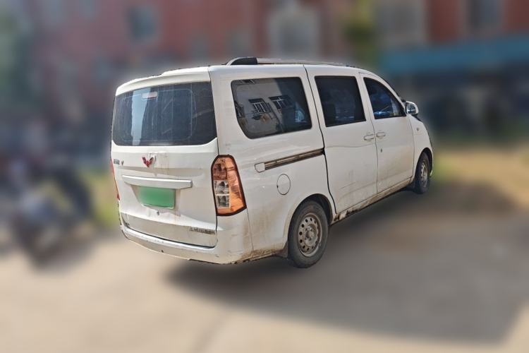 Used Wuling Rongguang V 2015 1.5L Base Version Rear Right 45 Deg