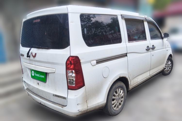 Used Wuling Rongguang V 2015 1.5L Standard Version Rear Right 45 Deg