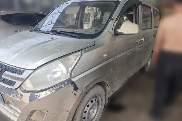 Used Wuling Rongguang V 2015 1.2L Base Version Guazi used car, China used car export, Used car for sale, Used  cars, Cheapest cars for sale