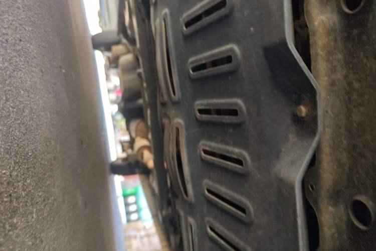 Used Wuling Rongguang V 2015 1.2L Standard Version Chassis Front