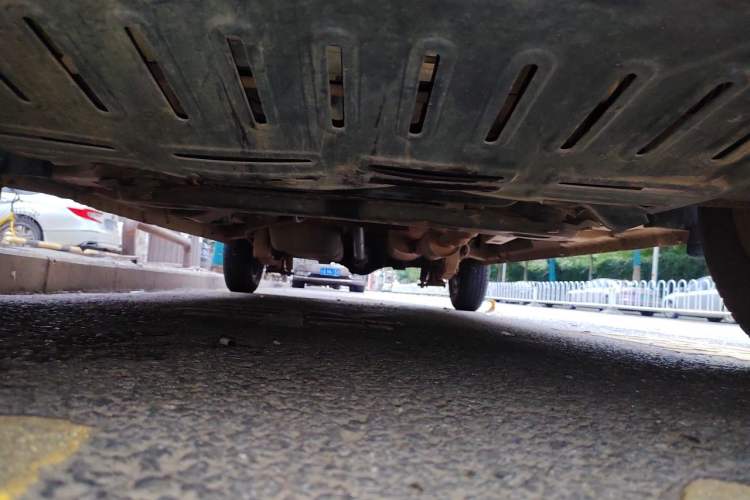 Used Wuling Rongguang V 2015 1.2L Standard Version Chassis Front