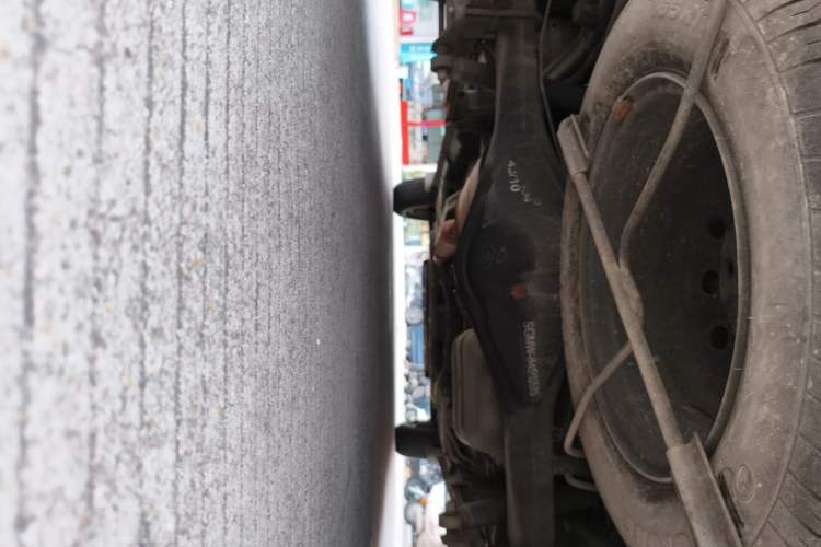 Used Wuling Rongguang V 2015 1.5L Standard Version Chassis Rear