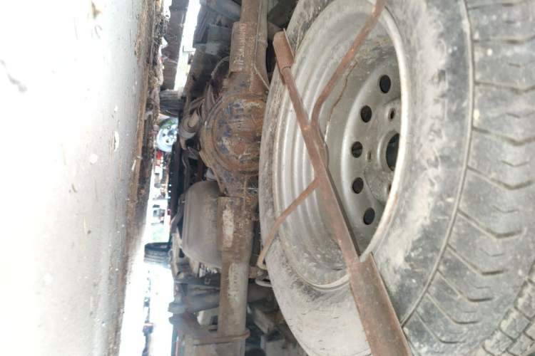 Used Wuling Rongguang V 2015 1.2L Practical Model Chassis Rear