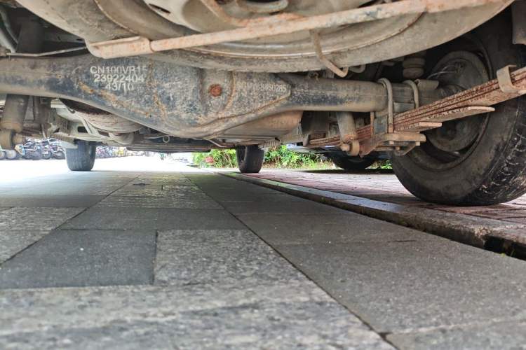 Used Wuling Rongguang V 2015 1.5L Base Version Chassis Rear