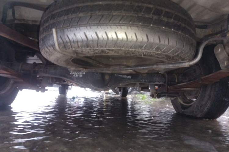 Used Wuling Rongguang V 2015 1.5L Standard Version Chassis Rear