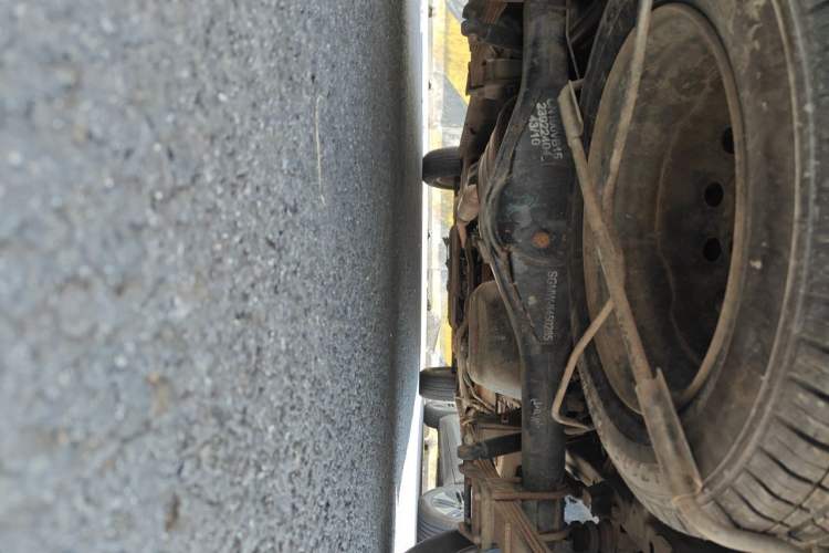 Used Wuling Rongguang V 2015 1.5L Standard Version Chassis Rear