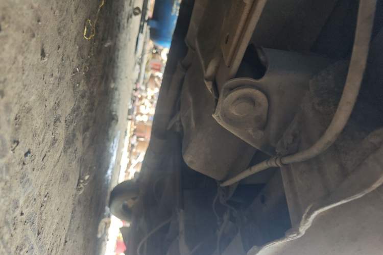 Used Wuling Rongguang V 2015 1.2L Base Version Chassis Rear Right