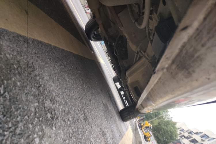 Used Wuling Rongguang V 2015 1.2L Base Version Chassis Rear Right